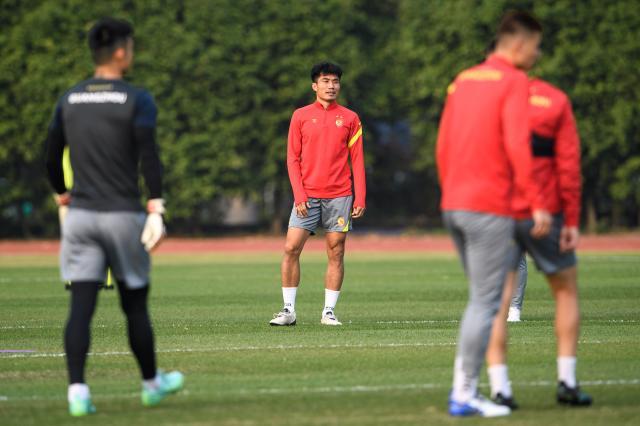 世界杯比赛几点开始-郑智首秀为荣誉而战？广州队全华班阵容正式开启