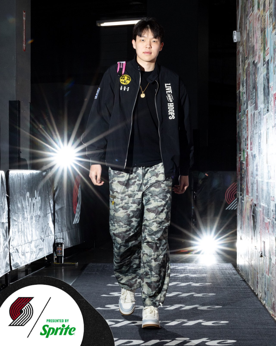 世界杯赛程时间查询-罗威里斯今日都缺阵！杨瀚森机会又来了：赛前热身三分12连中